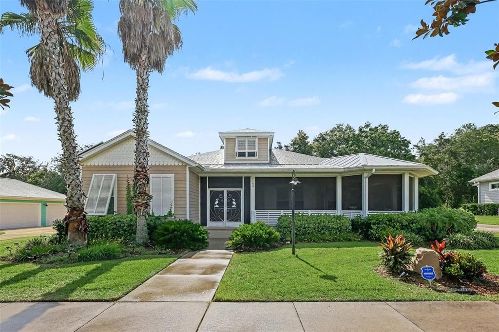 1182 FIESTA KEY CIR LADY LAKE, FL 32159