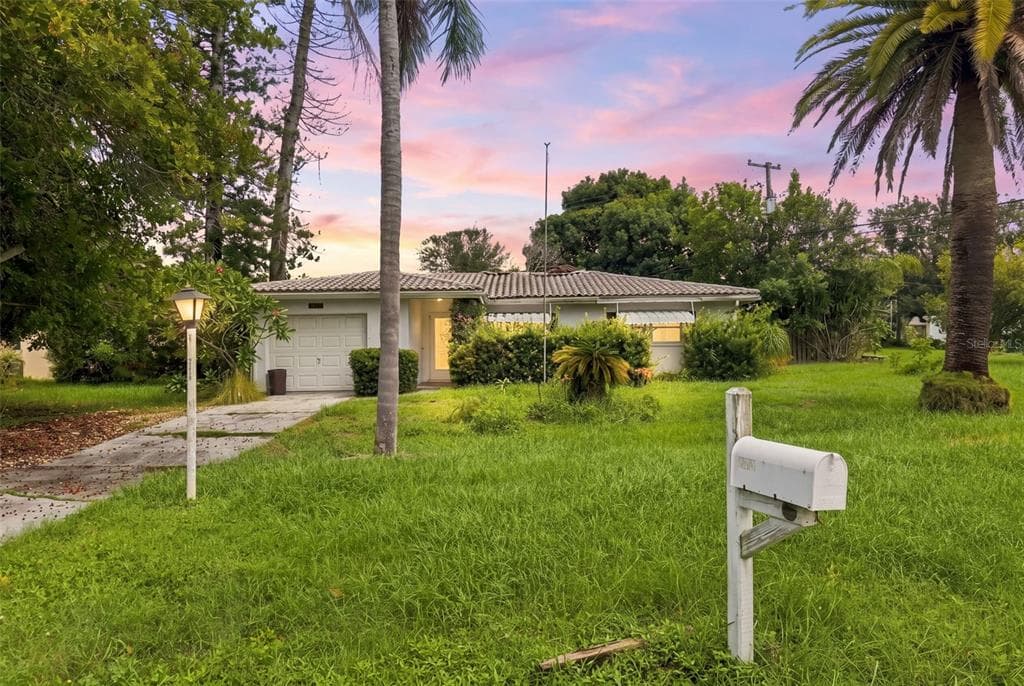 2310 INDIGO DRIVE CLEARWATER, FL 33763