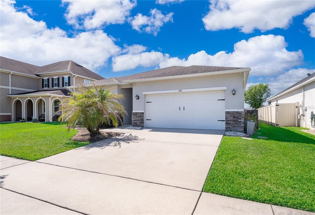 1815 PLUMAS WAY ORLANDO, FL 32824