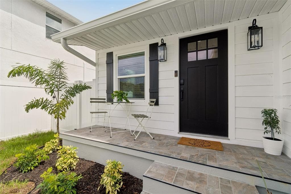 2505 W NORTH B STREET UNIT 1/2