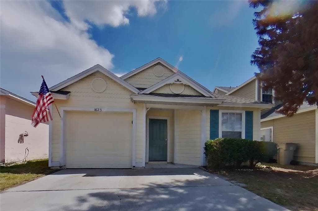 1623 CHATHAM CIRCLE APOPKA, FL 32703