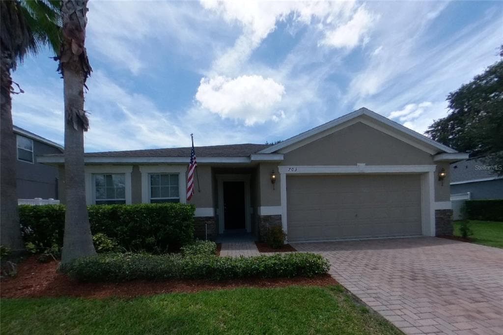703 BAINBRIDGE LOOP WINTER GARDEN, FL 34787