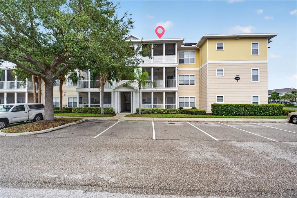 4802 51ST STREET W UNIT 1912 BRADENTON, FL 34210