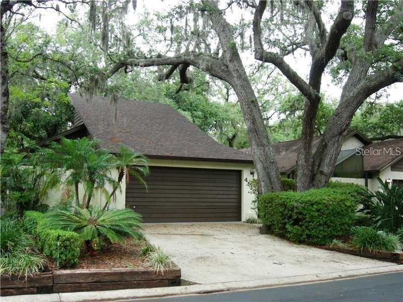 4512 SWEETWATER LAKE DRIVE UNIT 10 TAMPA, FL 33613