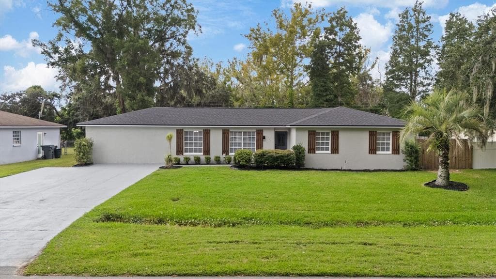 3417 LORI LANE S LAKELAND, FL 33801
