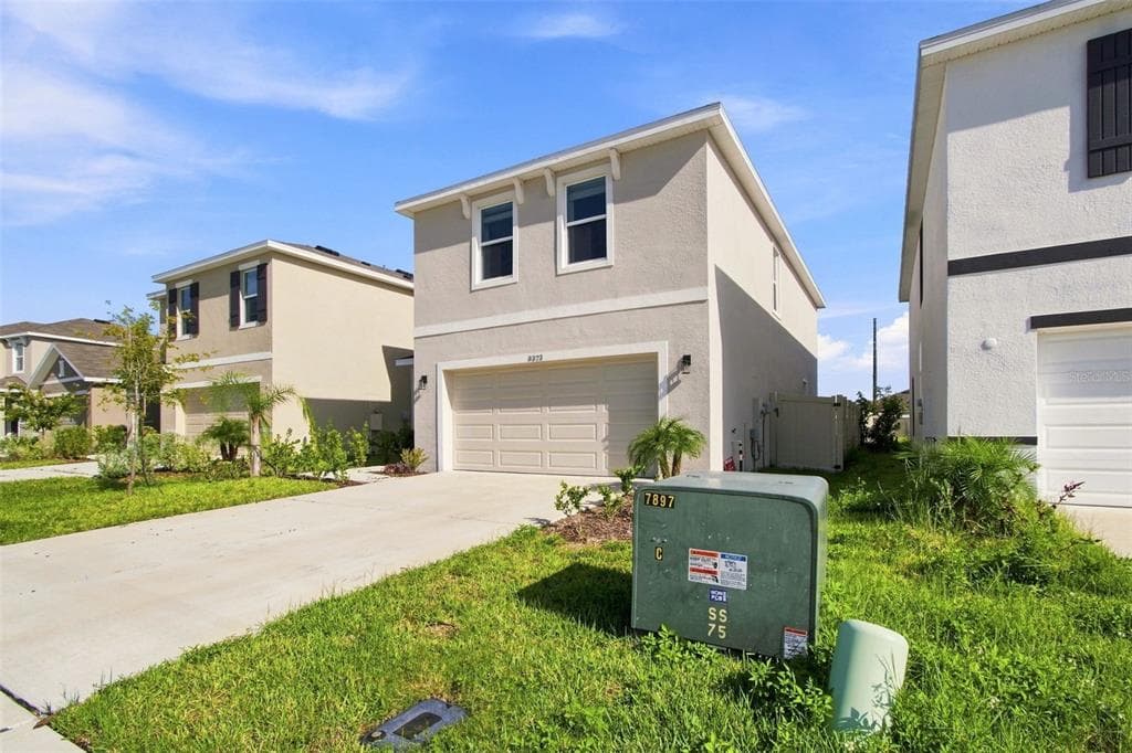 8373 CLAW GLADES LOOP WESLEY CHAPEL, FL 33545