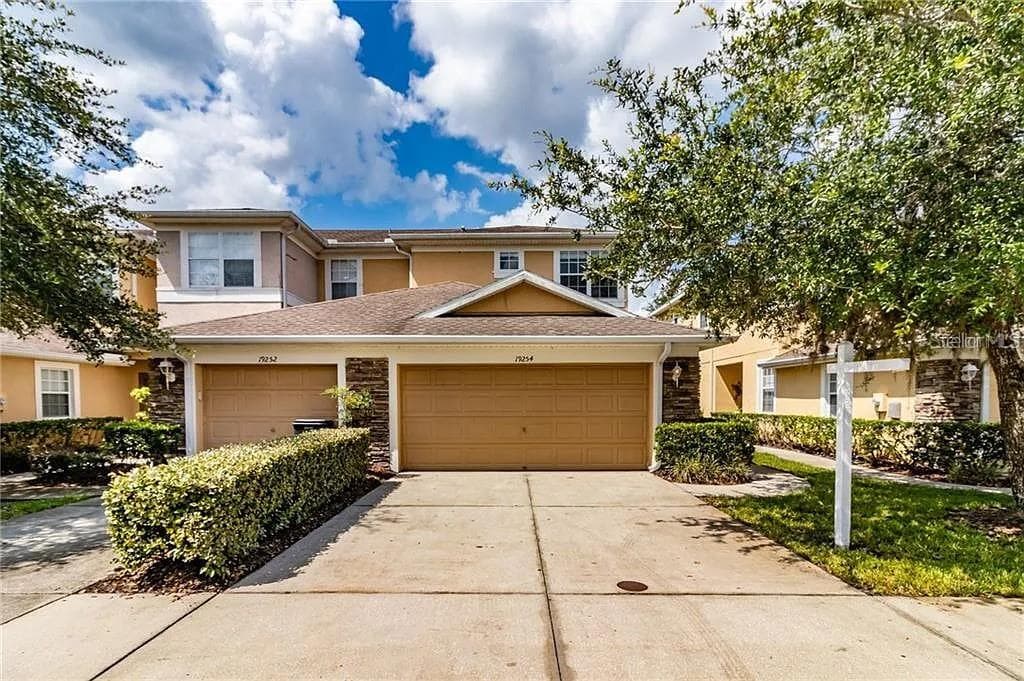 19254 STONE HEDGE DRIVE TAMPA, FL 33647
