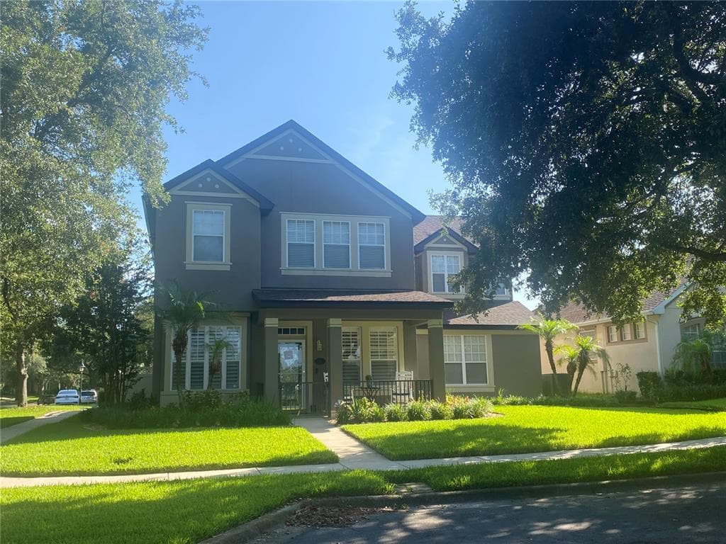 108 W LAKE VICTORIA CIRCLE DELAND, FL 32724