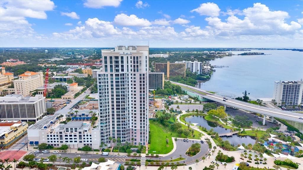 331 CLEVELAND STREET UNIT 212 CLEARWATER, FL 33755