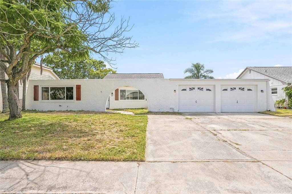 3611 DELTA PLACE HOLIDAY, FL 34691