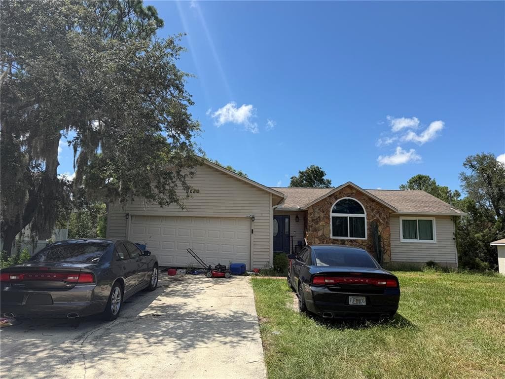 3083 LEMA DRIVE SPRING HILL, FL 34609