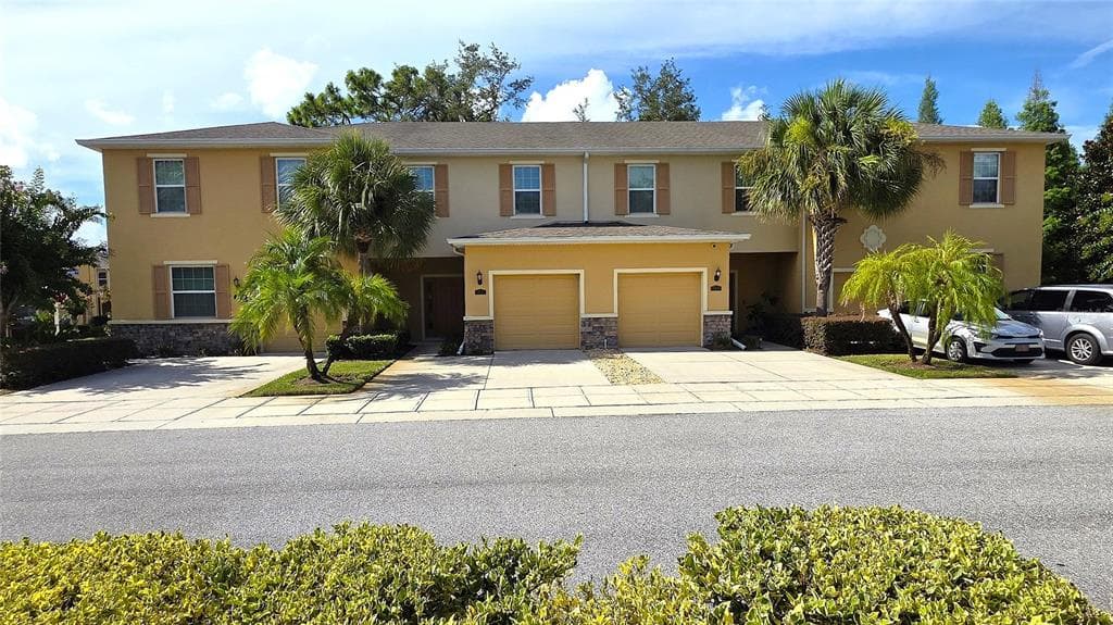 13827 RIVER FISH COURT UNIT 72 TAMPA, FL 33637