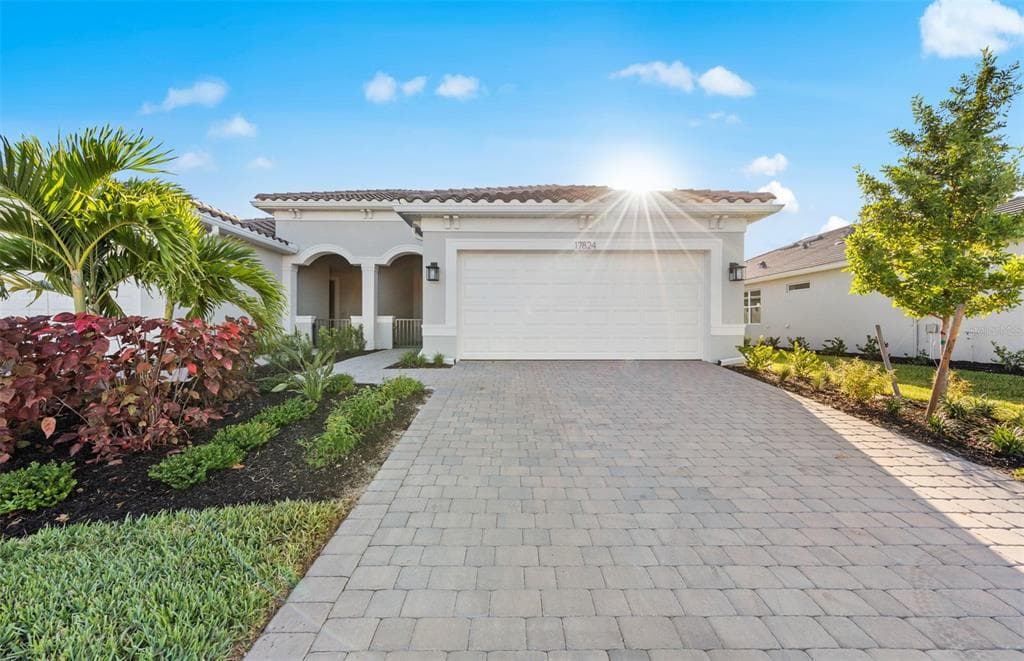 6855 CALI COURT NOKOMIS, FL 34275