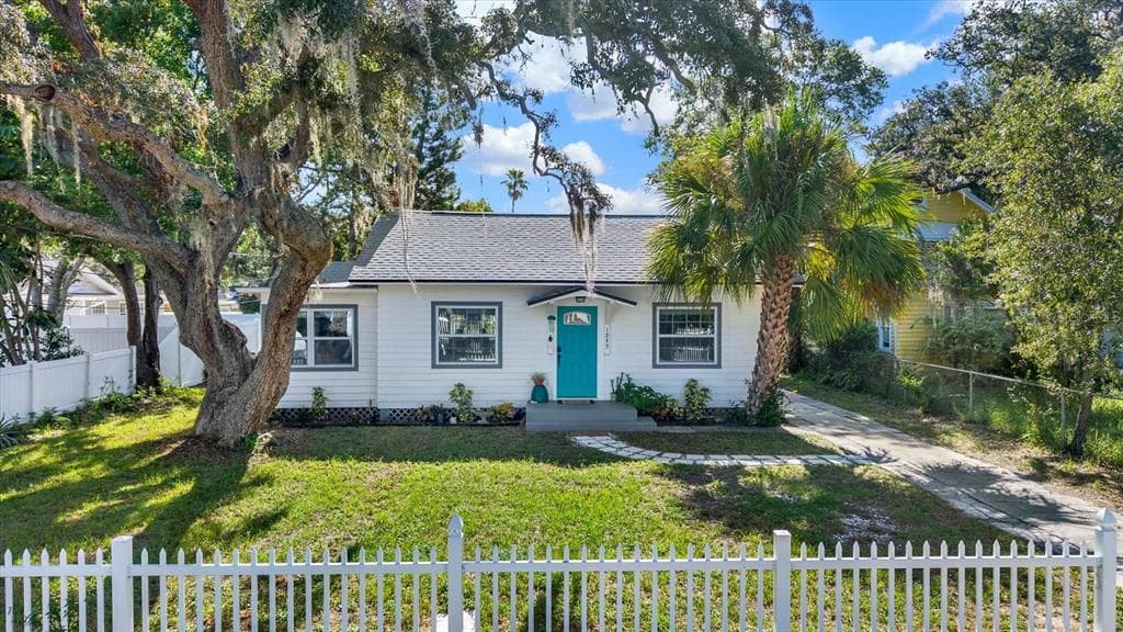 1945 OVERBROOK AVENUE CLEARWATER, FL 33755