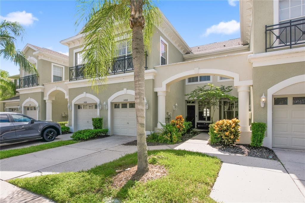 14082 WATERVILLE CIRCLE TAMPA, FL 33626