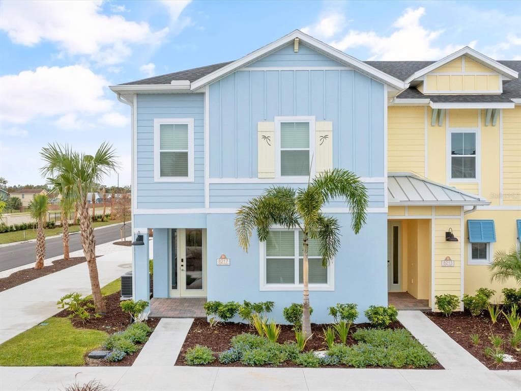 8217 SURF STREET KISSIMMEE, FL 34747
