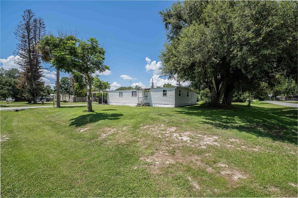 5939 SILVER FOX DRIVE WINTER HAVEN, FL 33884
