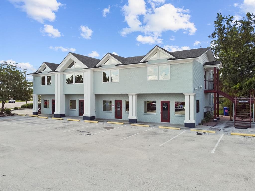 1137 BARTOW ROAD UNIT 202 LAKELAND, FL 33801