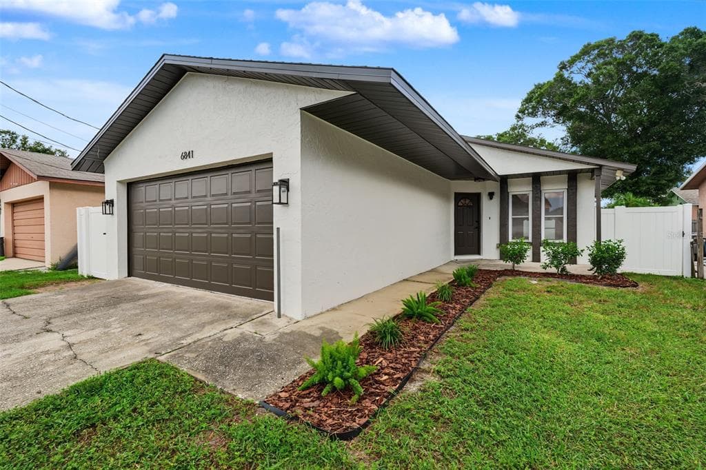 6841 46TH STREET N PINELLAS PARK, FL 33781