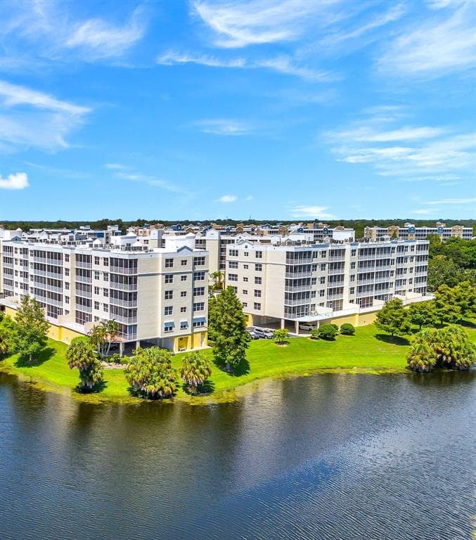 1200 COUNTRY CLUB DRIVE UNIT 2106 LARGO, FL 33771