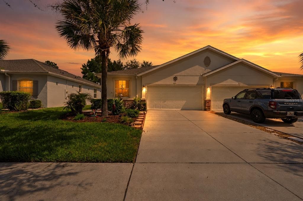 33067 WINDELSTRAW DRIVE WESLEY CHAPEL, FL 33545