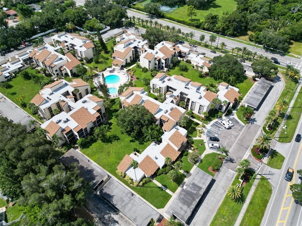2209 BELLEAIR ROAD UNIT C13