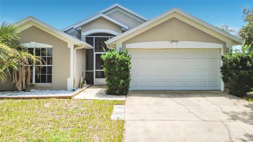 2244 MALLORY CIRCLE HAINES CITY, FL 33844