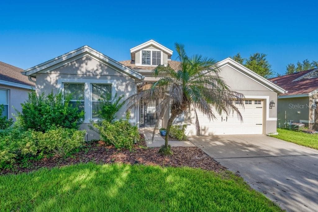6105 GANNETSIDE PLACE LITHIA, FL 33547