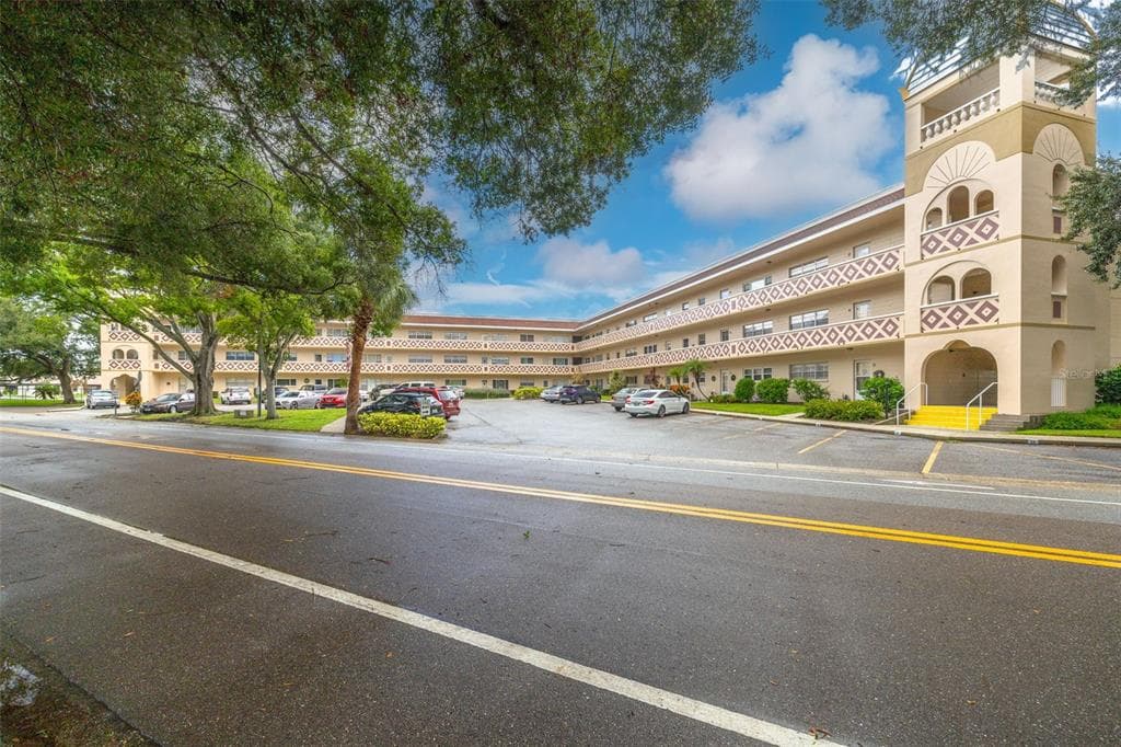 2383 NETHERLANDS DRIVE UNIT 59 CLEARWATER, FL 33763