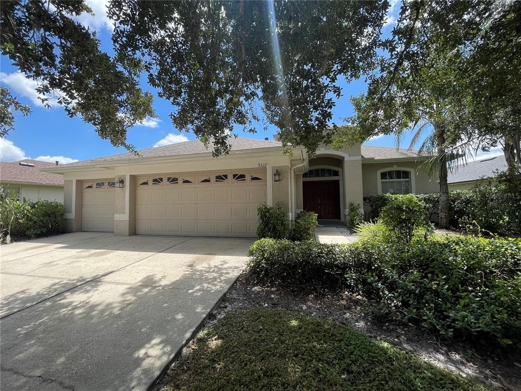 9322 MANGROVE COURT