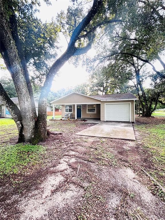 185 ROOSEVELT AVENUE BROOKSVILLE, FL 34604