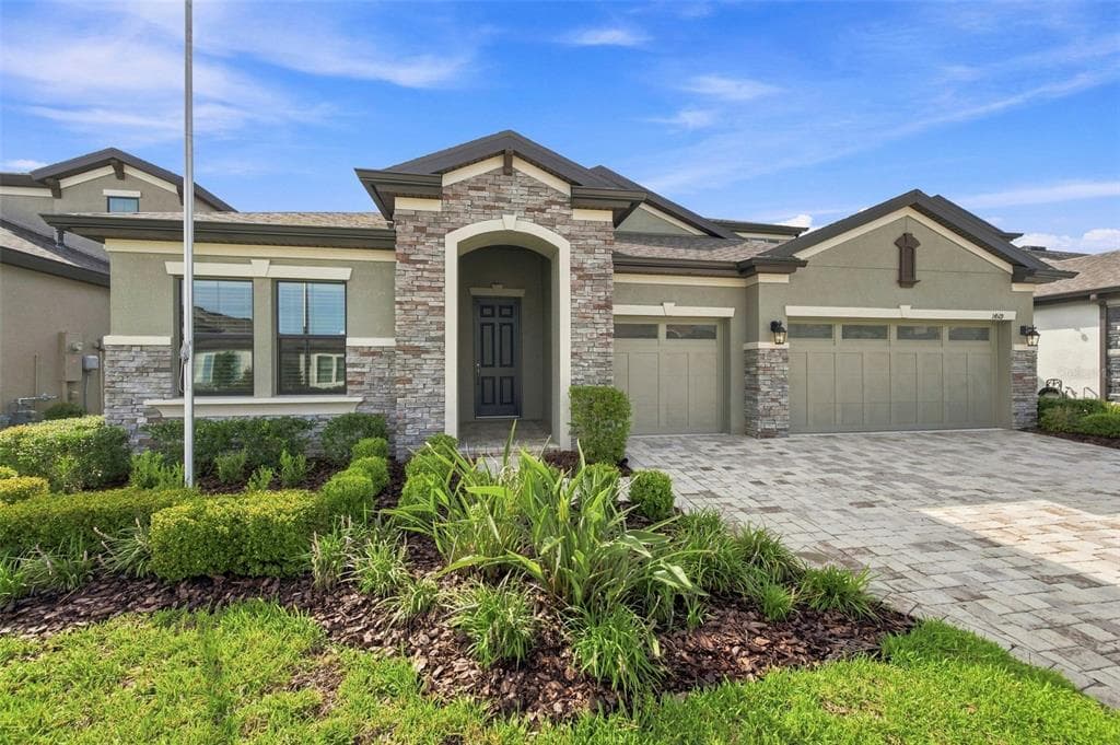 14519 WOODLAND SPUR DRIVE LITHIA, FL 33547