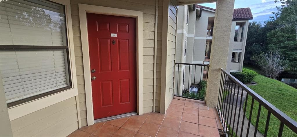 3004 PARKWAY BOULEVARD UNIT 210 KISSIMMEE, FL 34747