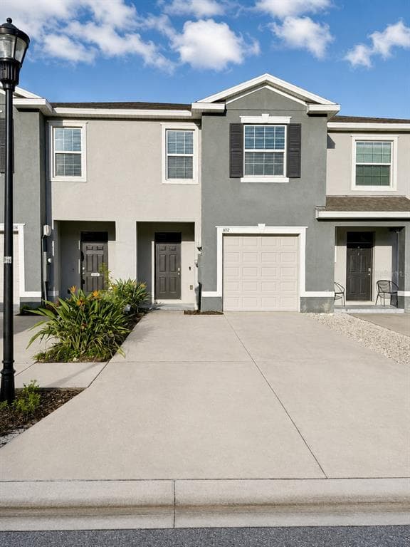 1652 HUBBELL ROAD WESLEY CHAPEL, FL 33543