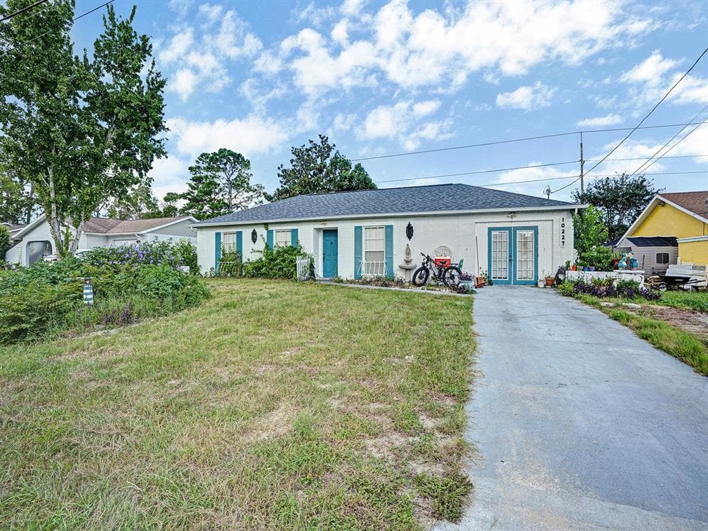10227 GIFFORD DRIVE SPRING HILL, FL 34608