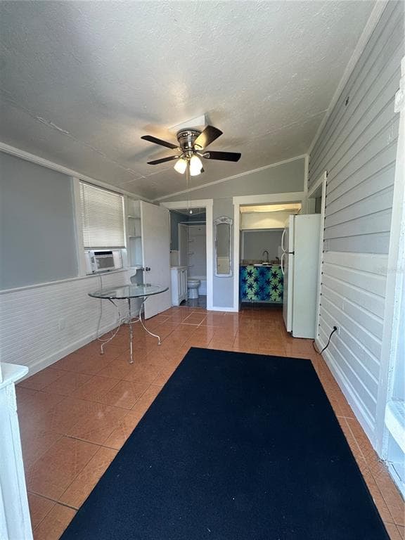 310 SPRING COURT UNIT B CLEARWATER, FL 33755