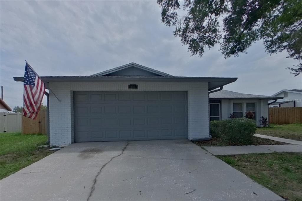 707 CLIMATE DRIVE BRANDON, FL 33511