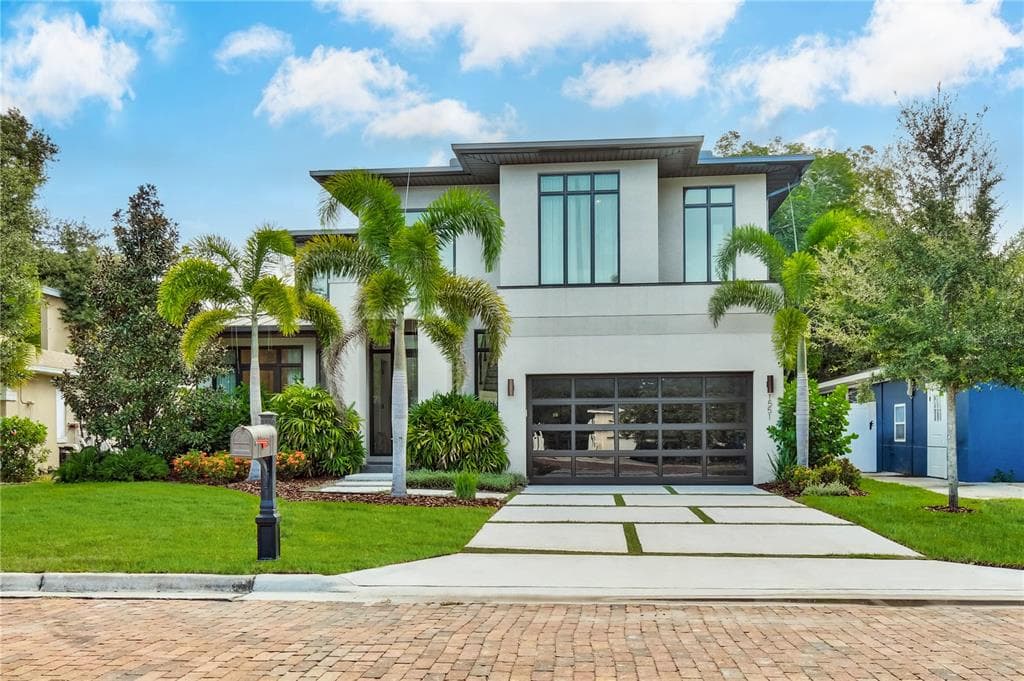 1551 PASADENA DRIVE DUNEDIN, FL 34698