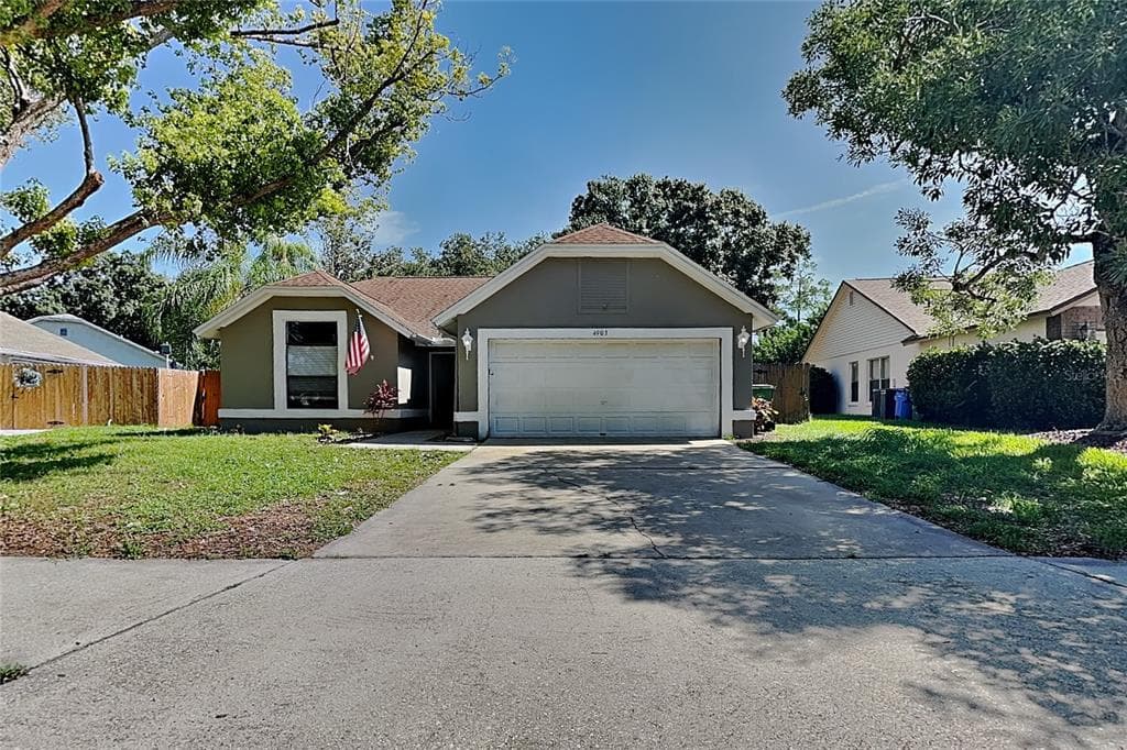 4903 6TH AVENUE E BRADENTON, FL 34208