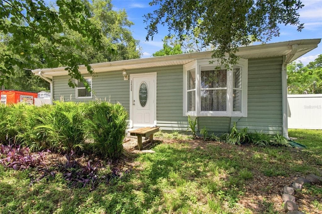 3426 RIVERVIEW DRIVE