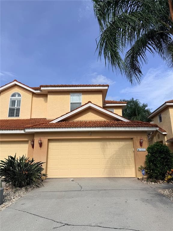 1437 RIDGE TERRACE TARPON SPRINGS, FL 34689