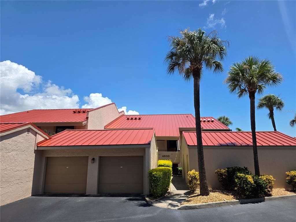 4800 BRITTANY DRIVE S UNIT 102 ST PETERSBURG, FL 33715