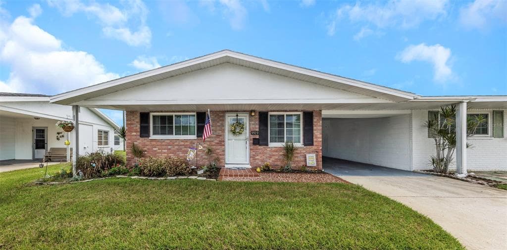 9919 TULIP STREET N