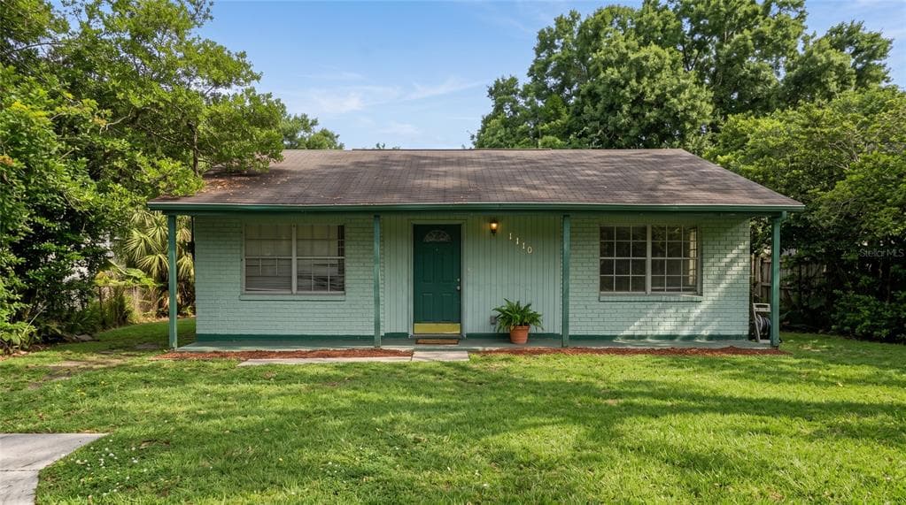 8410 N SEMMES STREET TAMPA, FL 33604