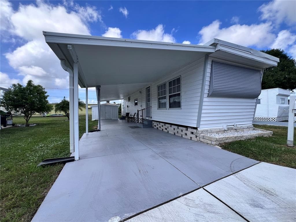 12674 SEMINOLE BOULEVARD UNIT C35 LARGO, FL 33778