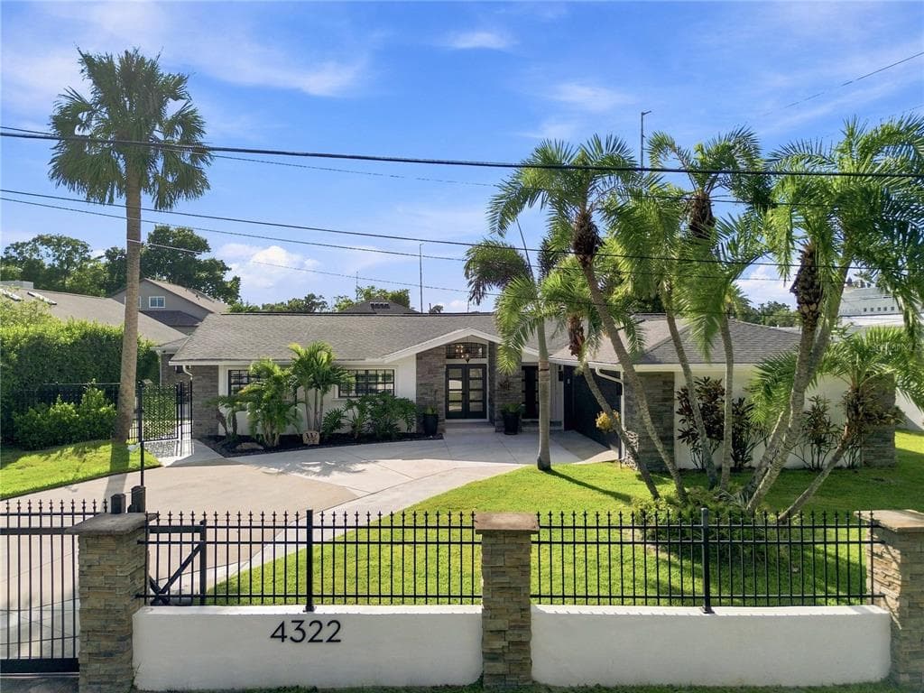 4322 N RIVER VIEW AVENUE TAMPA, FL 33607