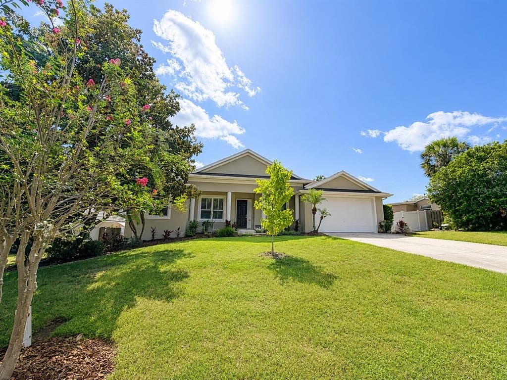 4968 STONECREST DRIVE LAKELAND, FL 33813