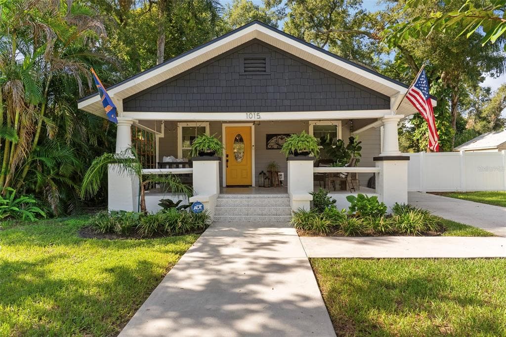 1015 E CRAWFORD STREET TAMPA, FL 33604
