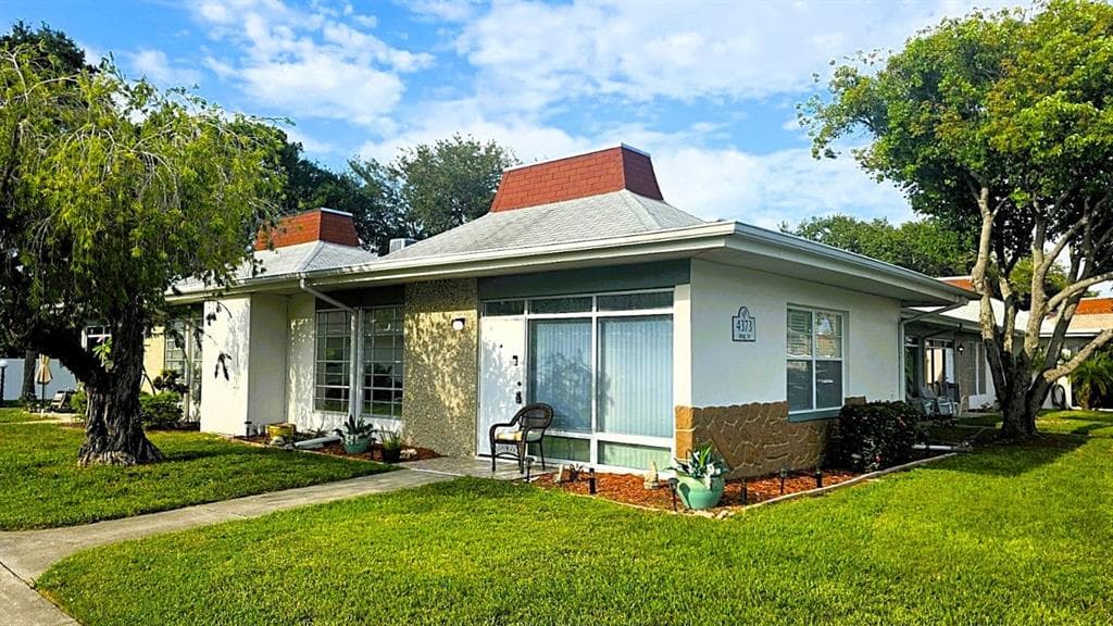 4373 TAHITIAN GARDENS CIRCLE UNIT A HOLIDAY, FL 34691