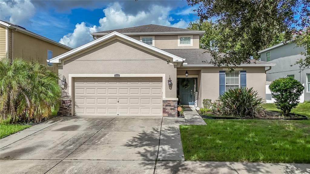 12226 FAIRLAWN DRIVE